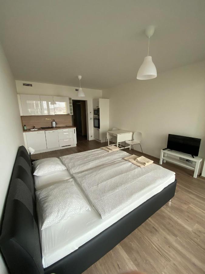 Apartment David O2 Arena Praga Esterno foto